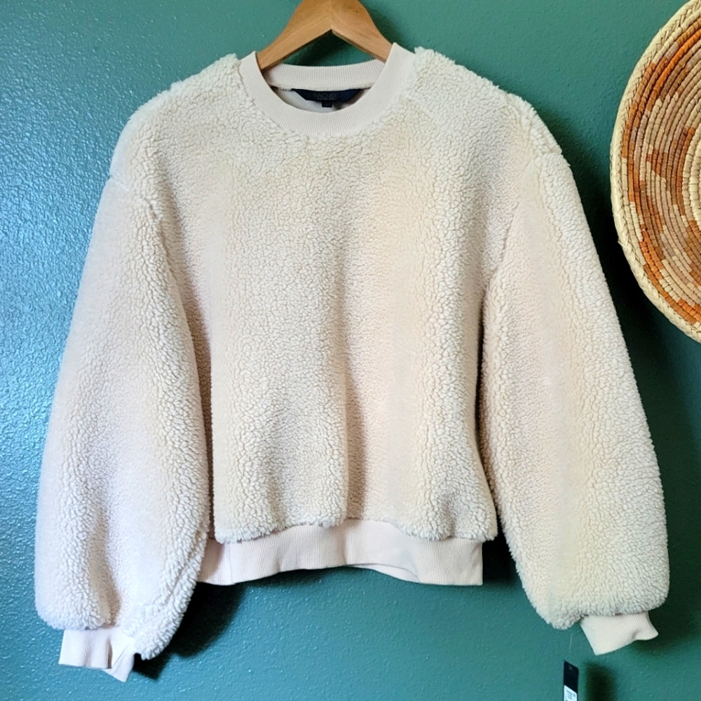 Oversized crop teddy sweater